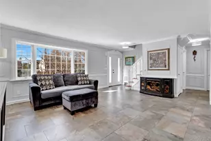 188 N Kentucky Ave, Massapequa, NY 11758 - Photo 4