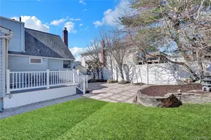 188 N Kentucky Ave, Massapequa, NY 11758 - Photo 32