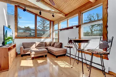 188 N Kentucky Avenue, Massapequa, NY 11758 - Photo 12