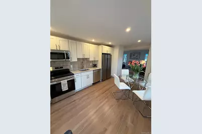 661 College Road, Farmingville, NY 11738 - Photo 4