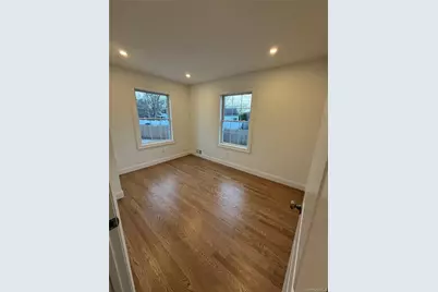 661 College Road, Farmingville, NY 11738 - Photo 10