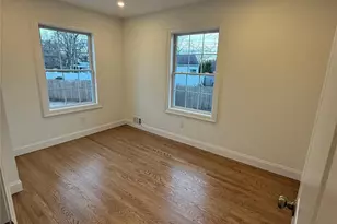 661 College Rd, Farmingville, NY 11738 - Photo 10