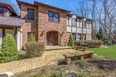 6 Ashleigh Drive, Saint James, NY 11780 - Photo 8