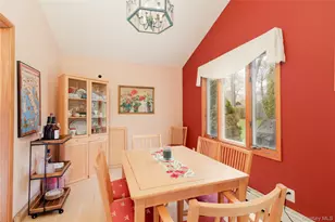 3 Chimney Ct, Brookhaven, NY 11719 - Photo 6