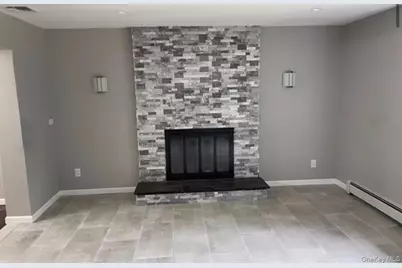 848 Center Drive, Baldwin, NY 11510 - Photo 10