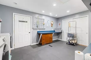 30 Myrtle Ln, Patchogue, NY 11772 - Photo 20