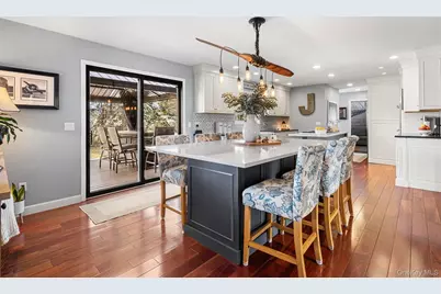 30 Myrtle Lane, Patchogue, NY 11772 - Photo 8