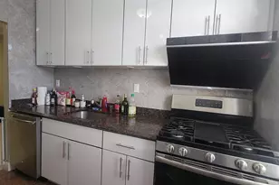 32-45 90th St, East Elmhurst, NY 11369 - Photo 4