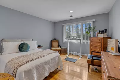 263 Old Commack Road, Kings Park, NY 11754 - Photo 18