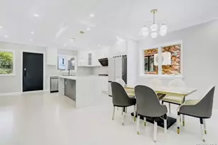 157-49 Rose Ave, Flushing, NY 11355 - Photo 6