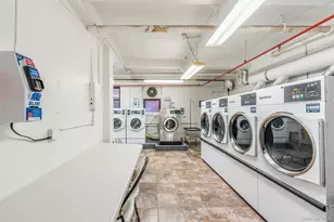 150-25 72nd Rd, Kew Gardens, NY 11367 - Photo 18