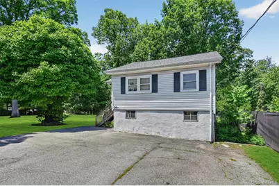 [Address not provided], Pomona, NY 10970 - Photo 32
