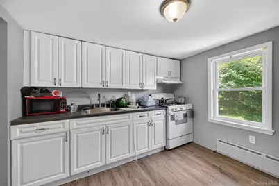 [Address not provided], Pomona, NY 10970 - Photo 14