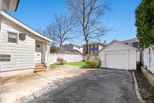 29-41 212th St, Bayside, NY 11360 - Photo 44