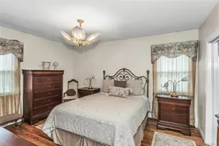 309 N Virginia Ave, Massapequa, NY 11758 - Photo 14