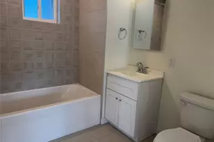 5 Colonial Dr, Wappingers Falls, NY 12590 - Photo 8