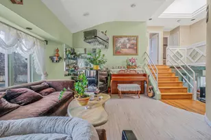 61 Southgate Rd, Valley Stream, NY 11581 - Photo 24