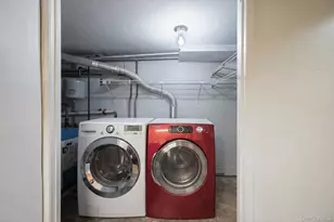 61 Southgate Rd, Valley Stream, NY 11581 - Photo 36