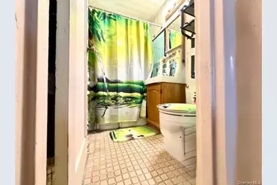 67-29 Bell Boulevard #2, Bayside, NY 11364 - Photo 8