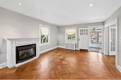 101 Harvard Avenue, Rockville Centre, NY 11570 - Photo 32
