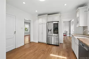 101 Harvard Ave, Rockville Centre, NY 11570 - Photo 12