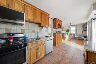 115 Young Ave, Yonkers, NY 10710 - Photo 6