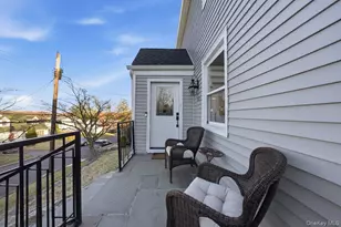 115 Young Ave, Yonkers, NY 10710 - Photo 4