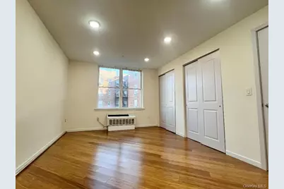 55 S Middle Neck Road #4 C, Great Neck, NY 11021 - Photo 4