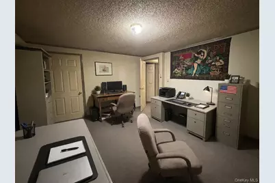 4 Mews Court, Holtsville, NY 11742 - Photo 14