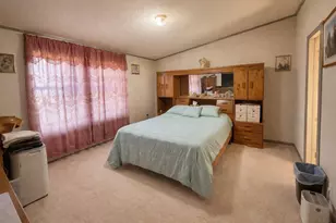 4 Mews Ct, Holtsville, NY 11742 - Photo 8