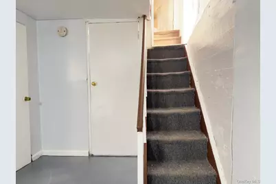 9472 199th Street, Hollis, NY 11423 - Photo 24