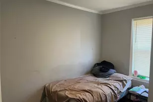 36 Casino St, Freeport, NY 11520 - Photo 6