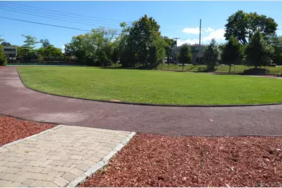 2 Alden Park #2, Bronx, NY 10465 - Photo 36