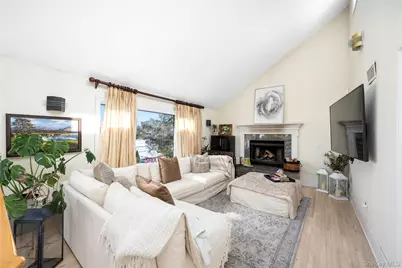 850 S Lake Boulevard, Mahopac, NY 10541 - Photo 6