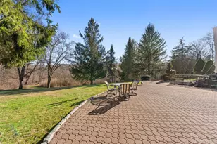 105 Cross Pond Rd, Pound Ridge, NY 10576 - Photo 40