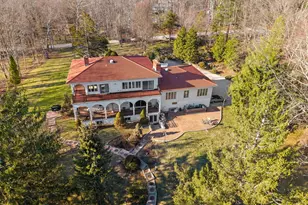 105 Cross Pond Rd, Pound Ridge, NY 10576 - Photo 42