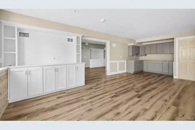 178 Main Road, Riverhead, NY 11901 - Photo 24