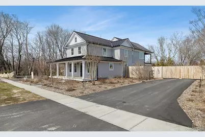 178 Main Road, Riverhead, NY 11901 - Photo 28