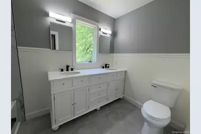 130 Park Lane, Middle Island, NY 11953 - Photo 22