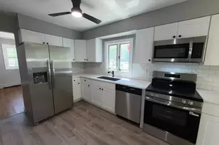 130 Park Ln, Middle Island, NY 11953 - Photo 6