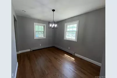 130 Park Lane, Middle Island, NY 11953 - Photo 20