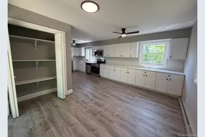 130 Park Lane, Middle Island, NY 11953 - Photo 12