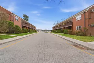 425 Tompkins Ave, Mamaroneck, NY 10543 - Photo 22