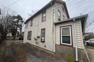 73 Raynor St, Freeport, NY 11520 - Photo 4