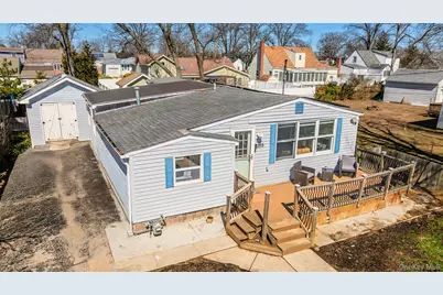 255 26th Street, Copiague, NY 11726 - Photo 32