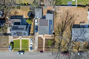 255 26th St, Copiague, NY 11726 - Photo 34