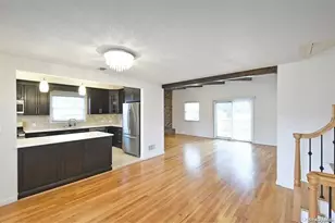 6 Patricia St, Plainview, NY 11803 - Photo 4