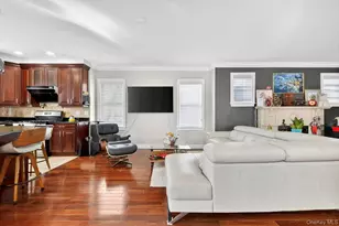 41-22 169th St, Flushing, NY 11358 - Photo 8