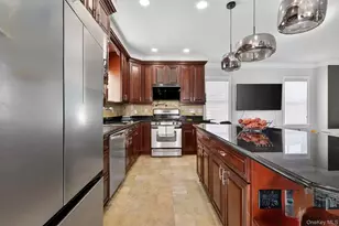 41-22 169th St, Flushing, NY 11358 - Photo 14