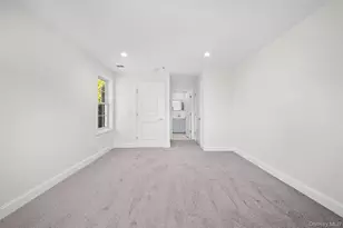 108 Maya Cir, Central Islip, NY 11722 - Photo 32